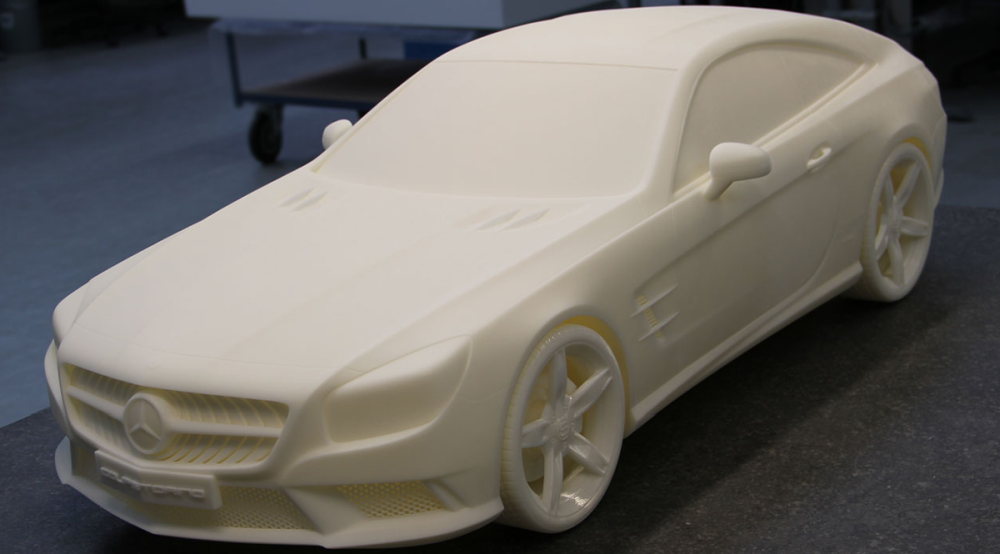Крупные компании, такие как Mercedes, широко используют 3D-печать для прототипирования и производства