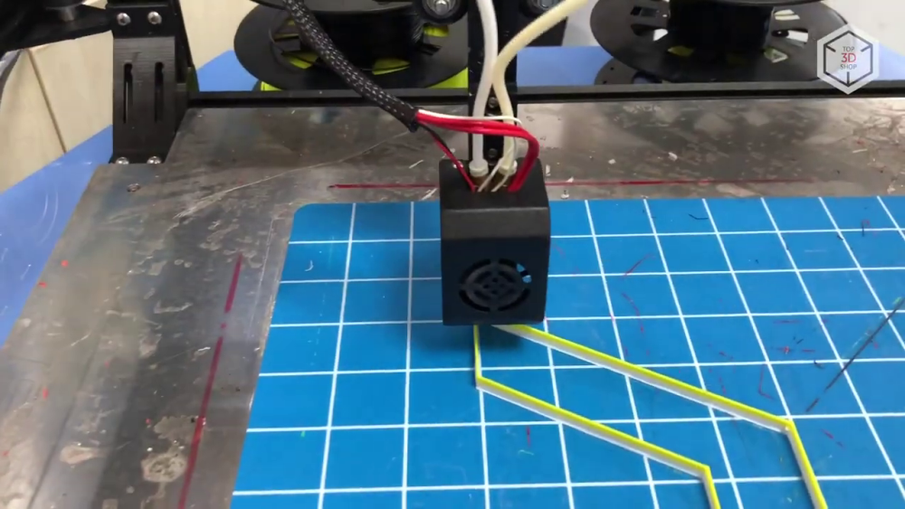 Двухэкструдерная печать 3D-принтера SolidPrint T3