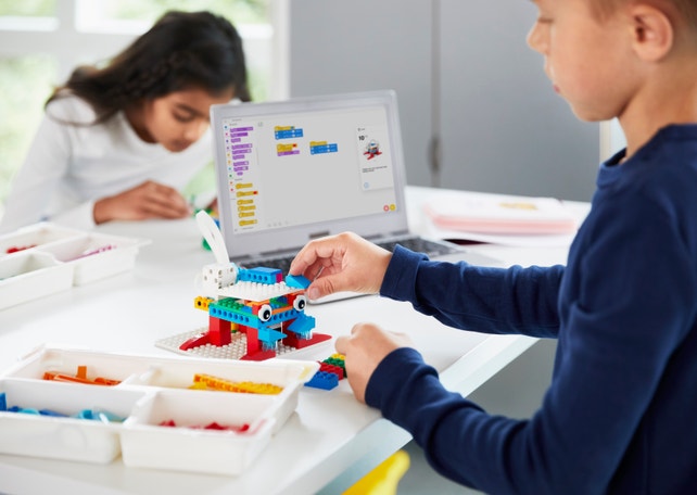 Базовый набор LEGO® Education SPIKE™ Старт, варианты решений